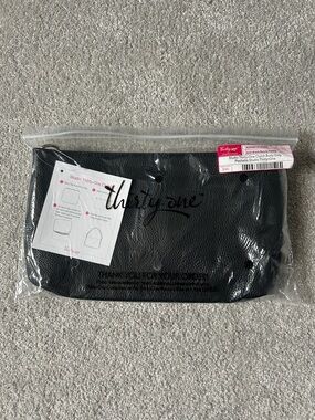 🔥🆕🔥 Thirty-One Studio 31 Clutch Body Only - Black Beauty Pebble